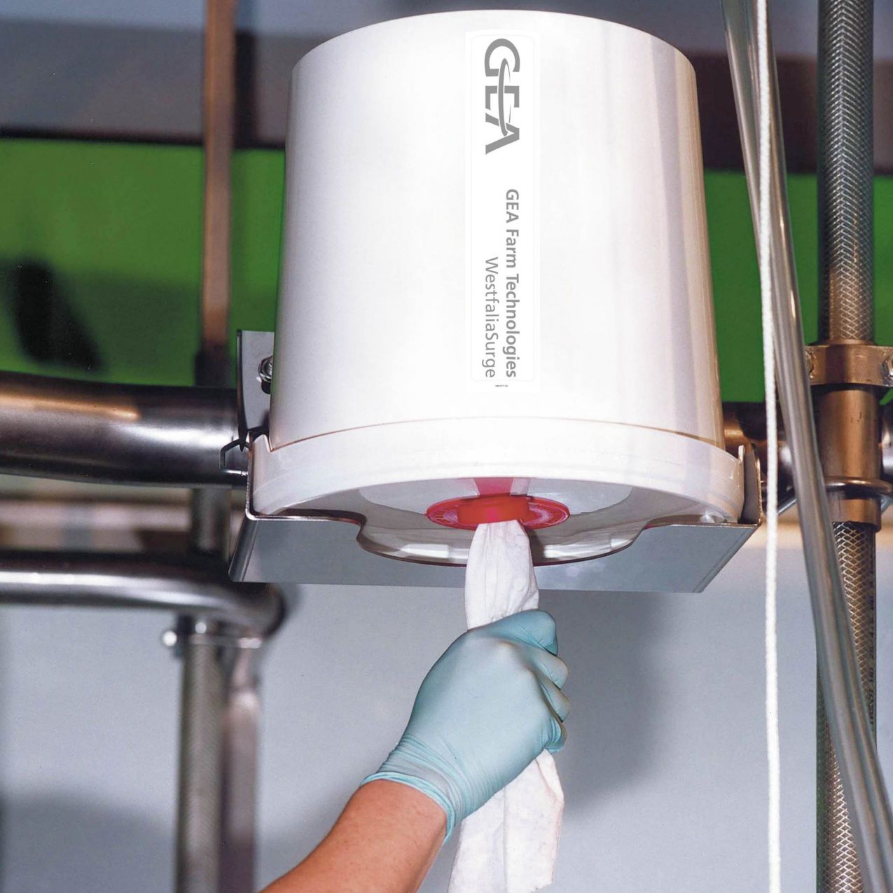 7315-4974-400 Ведро с крышкой для влажных салфеток.